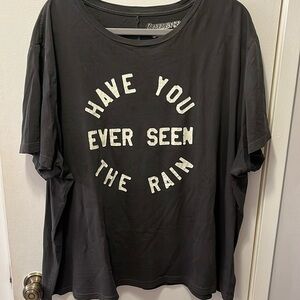Oversized band tee Lucky 🍀 Brand
